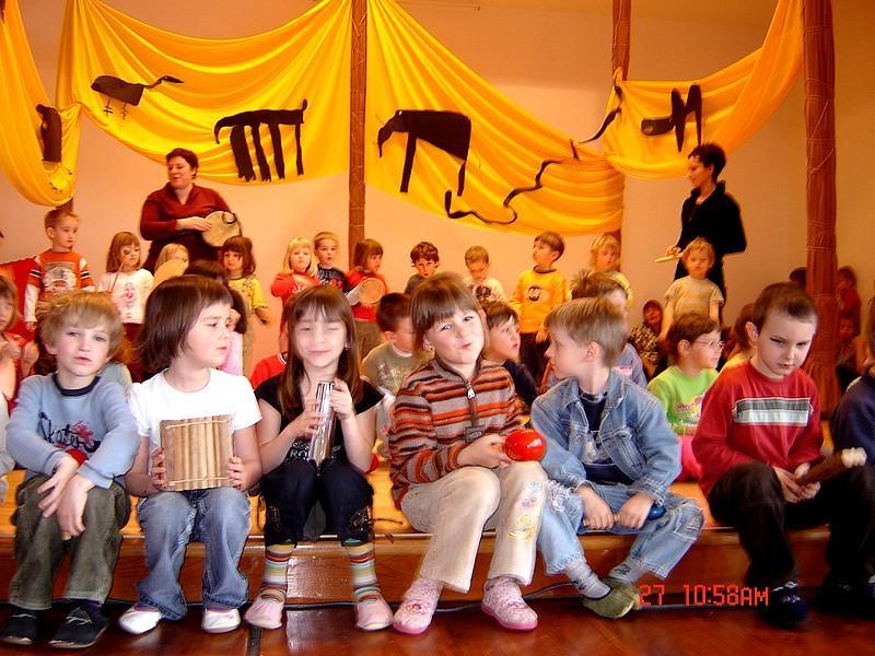 7 - Srecanje z zamorci.jpg